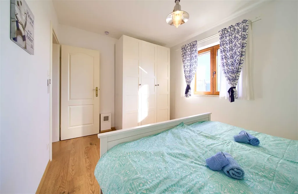 Villa with Pool and Sea View for 6 in Sužan