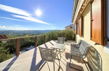 Villa with Pool and Sea View for 6 in Sužan