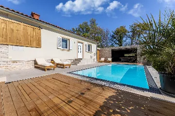 3-Bedroom Villa in Županje (Krk) for 7 Guests