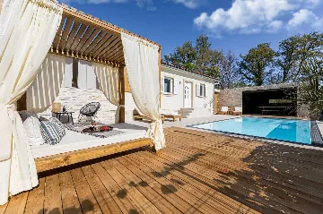 3-Bedroom Villa in Županje (Krk) for 7 Guests