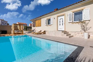 3-Bedroom Villa in Županje (Krk) for 7 Guests