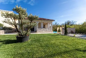 3-Bedroom Villa in Županje (Krk) for 7 Guests
