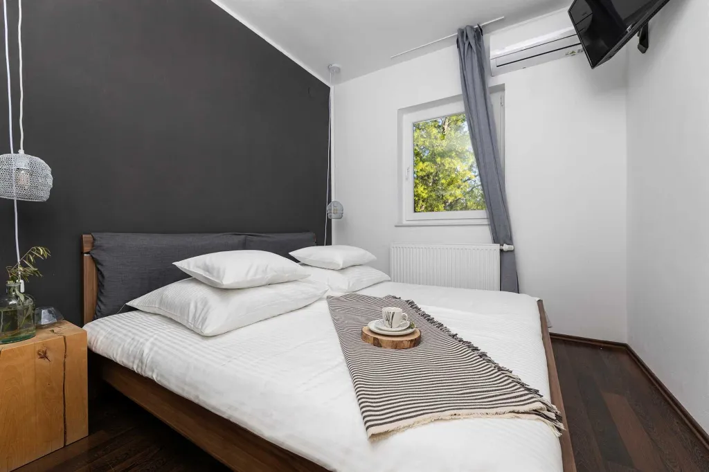 3-Bedroom Villa in Županje (Krk) for 7 Guests