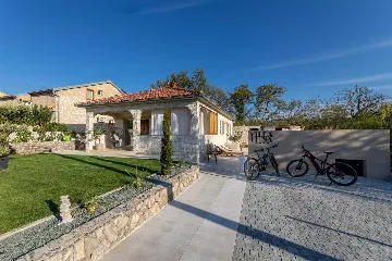 3-Bedroom Villa in Županje (Krk) for 7 Guests