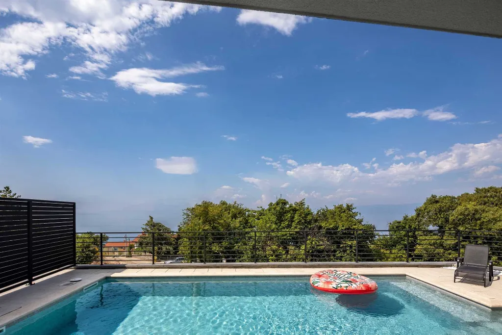 Villa in Kostrena for 8 with Heated Pool and Sea View