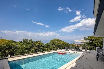 Villa in Kostrena for 8 with Heated Pool and Sea View