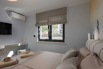 Villa in Kostrena for 8 with Heated Pool and Sea View