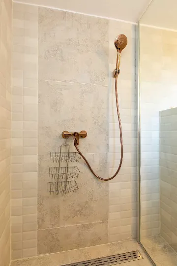 Villa with Pool, Jacuzzi & Sauna in Sveti Vid Dobrinjski