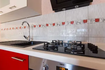 Villa with Pool, Jacuzzi & Sauna in Sveti Vid Dobrinjski