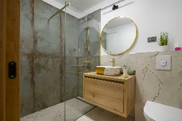 Apartment in Hlapa (Krk) for 8 Guests