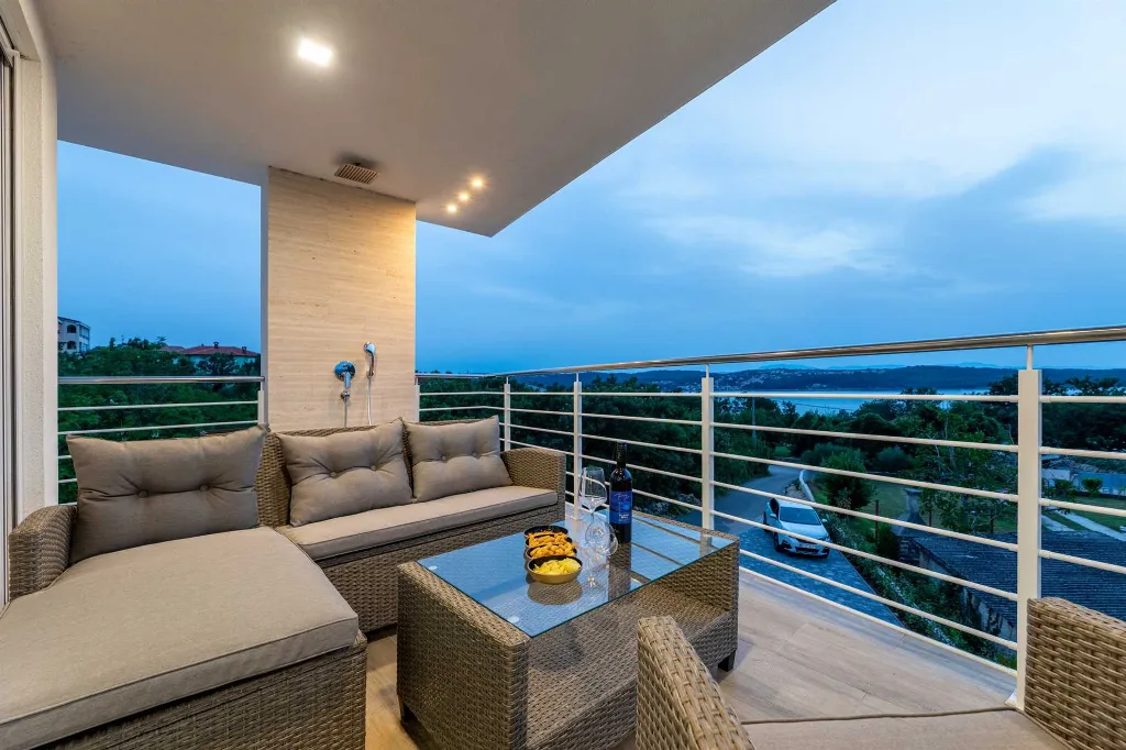 3-Bedroom Villa in Klimno (Krk) with Heated Pool
