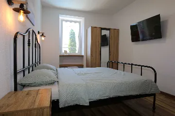 Villa with Swimming Pool in Gabonjin (Krk)