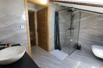 Villa with Swimming Pool in Gabonjin (Krk)