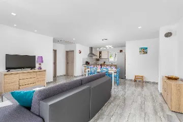 3-Bedroom Villa in Gabonjin (Krk) with Private Pool