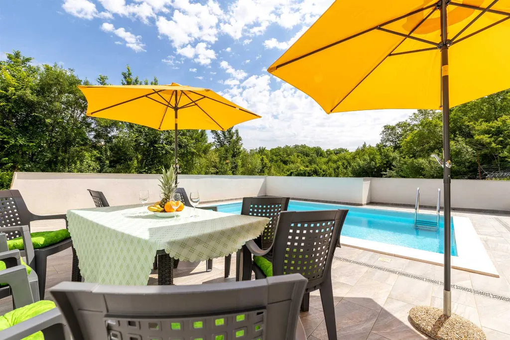 3-Bedroom Villa in Gabonjin (Krk) with Private Pool