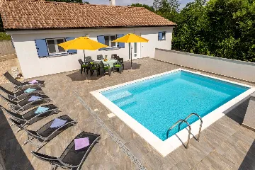 3-Bedroom Villa in Gabonjin (Krk) with Private Pool