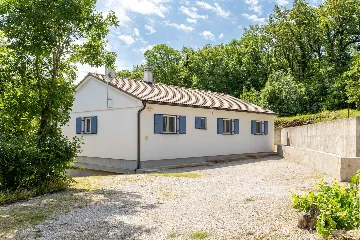 3-Bedroom Villa in Gabonjin (Krk) with Private Pool