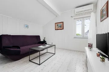 Villa in Brzac (Krk) with Private Pool for 8