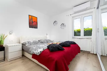 Villa in Brzac (Krk) with Private Pool for 8