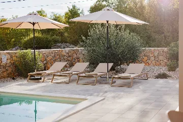 4-Bedroom Villa with Pool in Kras (Krk)