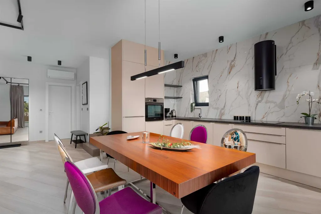 4-Bedroom Villa with Pool in Kras (Krk)