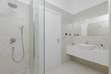 4-Bedroom Villa with Pool in Kras (Krk)