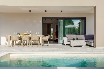 Modern Villa in Kras (Krk) for Up to 8 Guests