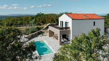 Modern Villa in Kras (Krk) for Up to 8 Guests