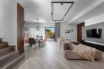 Modern Villa in Kras (Krk) for Up to 8 Guests