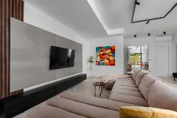 Modern Villa in Kras (Krk) for Up to 8 Guests