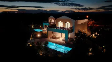 Modern Villa in Kras (Krk) for Up to 8 Guests