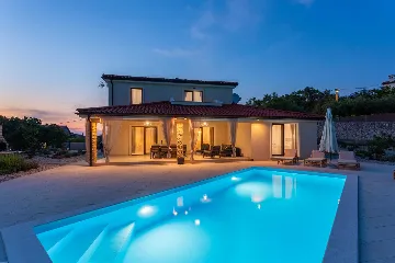Villa with Pool and Sea Views in Bajčići (Krk)