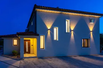Villa with Pool and Sea Views in Bajčići (Krk)