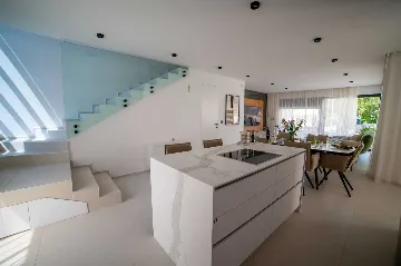 Villa in Vantačići (Krk) with Heated Pool