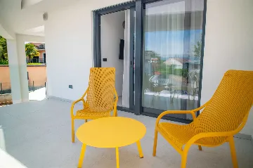 Villa in Vantačići (Krk) with Heated Pool