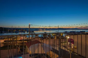 Klimno (Krk) Villa for 8 Guests with Heated Pool