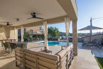 Klimno (Krk) Villa for 8 Guests with Heated Pool