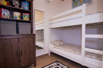 Klimno (Krk) Villa for 8 Guests with Heated Pool