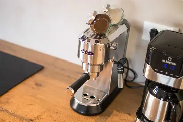 Klimno (Krk) Villa for 8 Guests with Heated Pool