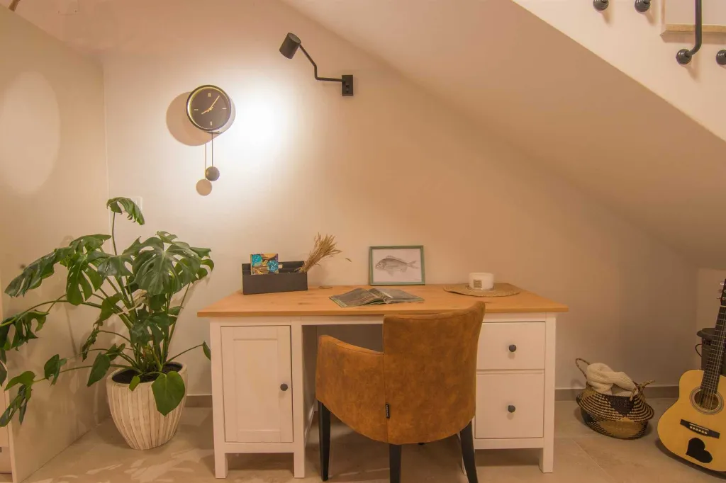 Klimno (Krk) Villa for 8 Guests with Heated Pool