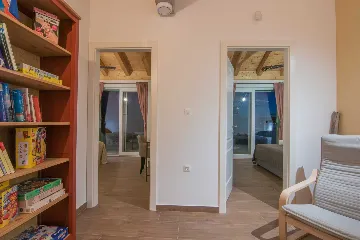 Klimno (Krk) Villa for 8 Guests with Heated Pool