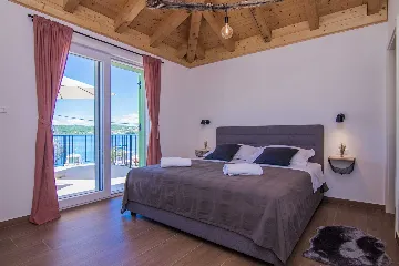 Klimno (Krk) Villa for 8 Guests with Heated Pool