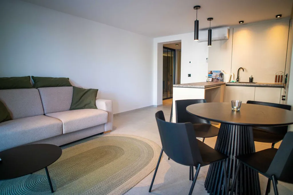 Zidarići (Krk) Apartment for 4 Guests
