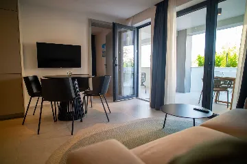 Zidarići (Krk) Apartment for 4 Guests