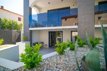 Zidarići (Krk) 1-Bedroom Apartment for 4 Guests