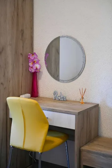 Villa with Private Pool for up to 5 in Gabonjin