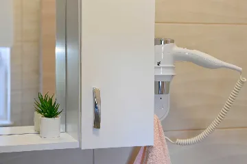 Villa with Private Pool for up to 5 in Gabonjin