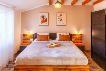 Villa with Private Pool and Sea View in Tribulje