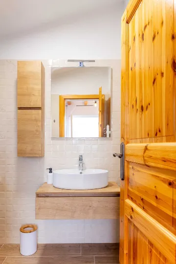 Villa with Private Pool and Sea View in Tribulje