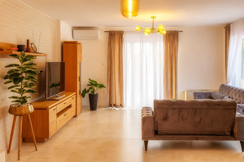 Villa with Private Pool and Sea View in Tribulje